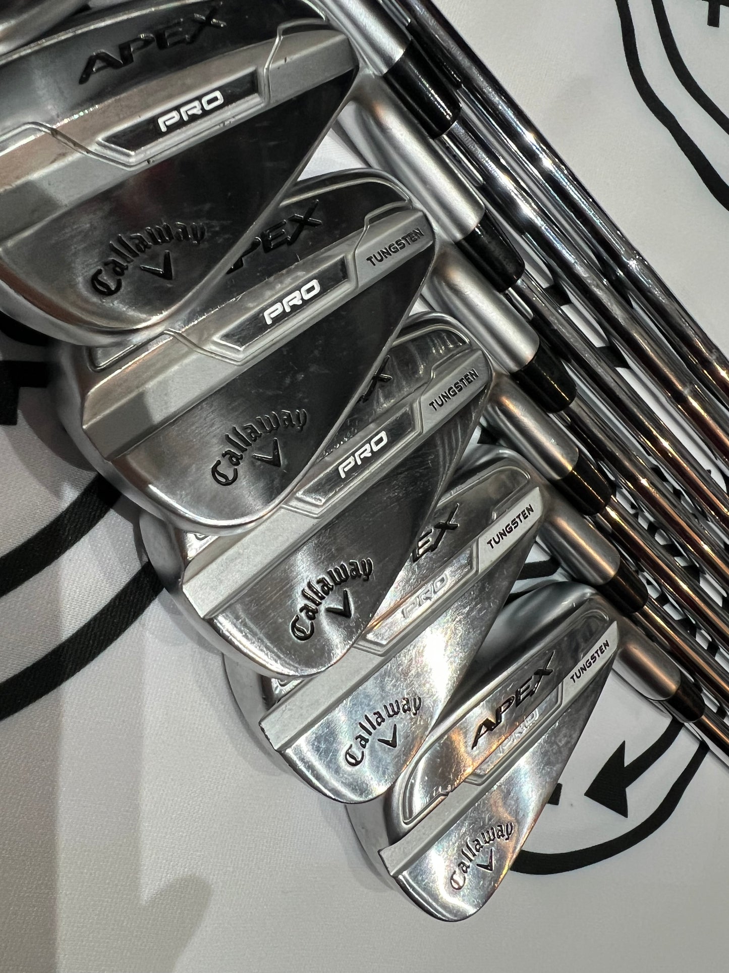 CALLAWAY APEX PRO 2021 IRONS / 4 - PW / Mens RH / X100 Shafts