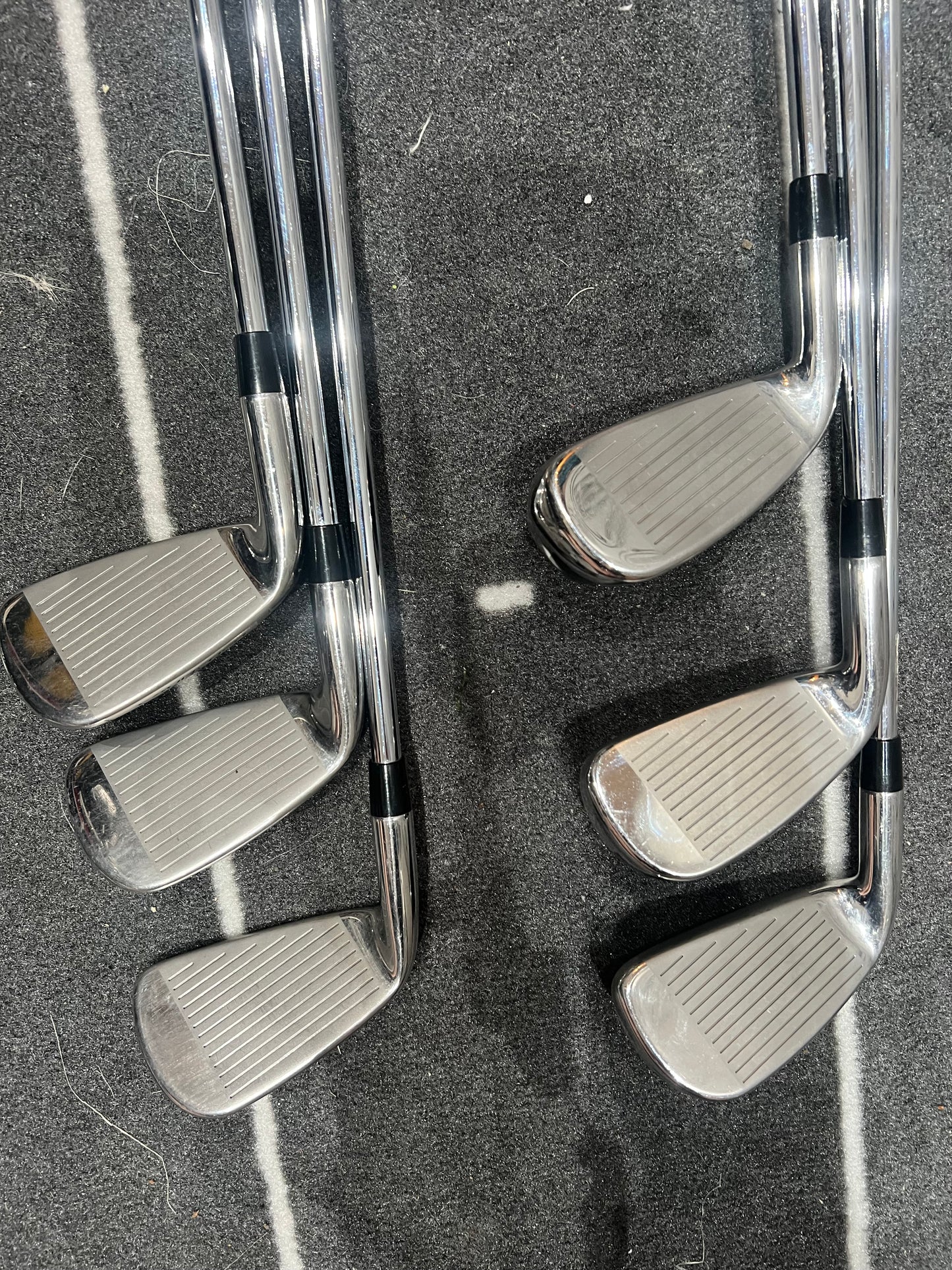 CLEVELAND LAUNCHER HB TURBO IRONS (5 - PW), Mens RH, 98g Reg Flex