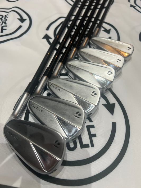 TAYLORMADE P770 IRONS (2023) / 5 - PW / RH / 60g Reg Flex GRAPHITE Shafts/ MINT