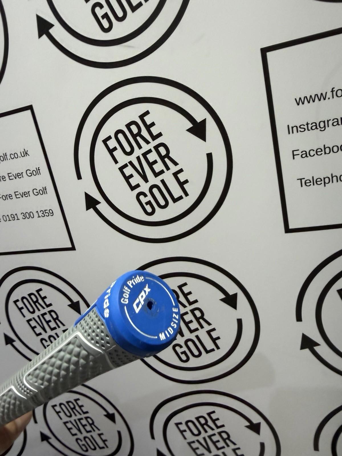 TAYLORMADE SIM2 MAX 5 WOOD / 18 Degree / Mens RH / 50g Reg Flex / MINT USED