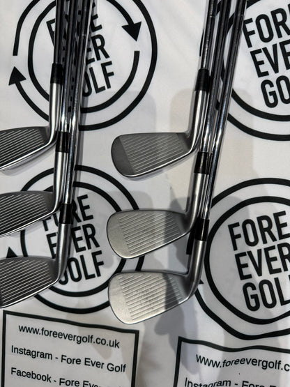 MIZUNO JPX 919 HOT METAL IRONS / 5 - PW / RH / Regular Flex