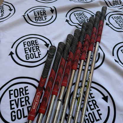 TAYLORMADE M1 IRONS / 4 - AW / RH / 95g Stiff Flex / GOOD USED