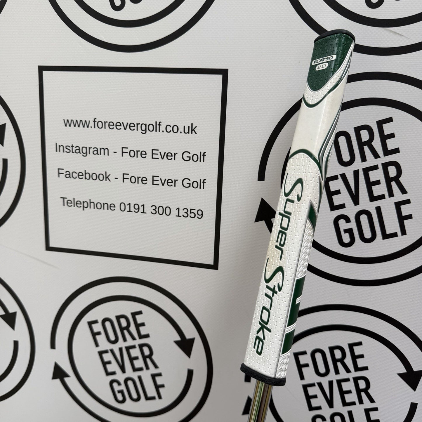 SCOTTY CAMERON CHAMPIONS CHOICE BUTTON BACK PUTTER / 34” / RH / V.GOOD