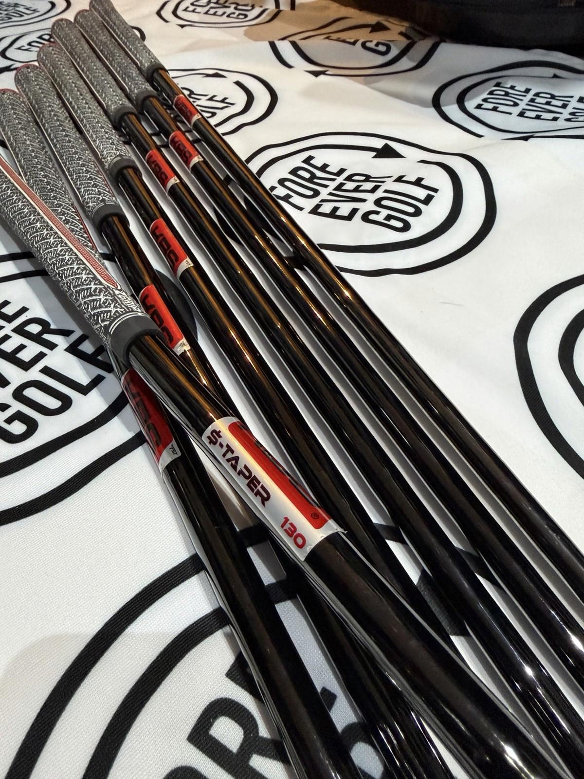 MIZUNO PRO 221 IRONS / 4 - PW / 130g X-Stiff Flex / MINT USED