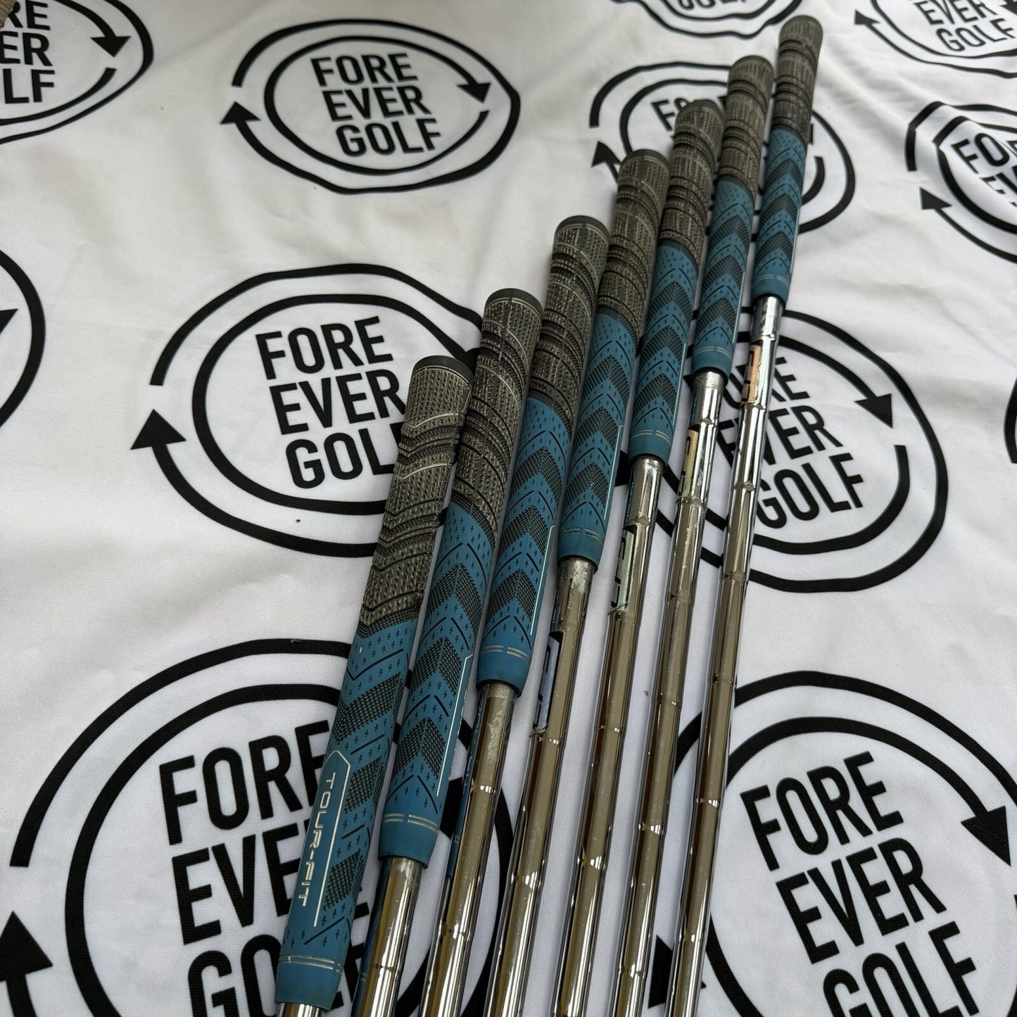 PING i20 IRONS / 4 - PW / Mens RH / Black Dot / Regular Flex / GOOD USED