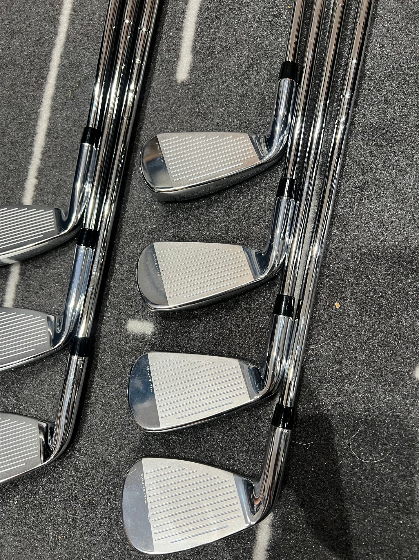 COBRA SZ SPEEDZONE IRONS / 5 - GW / Mens RH / 90g Reg Flex