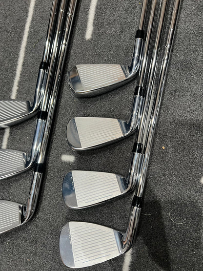 COBRA SZ SPEEDZONE IRONS / 5 - GW / Mens RH / 90g Reg Flex