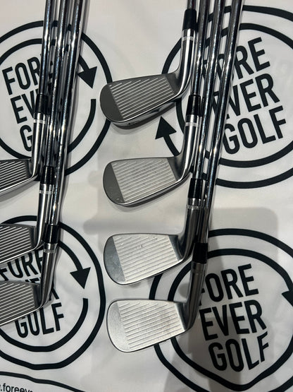 CALLAWAY APEX CB/MB (2024) COMBO IRONS / 4 - 10 / RH 120g X-Stiff Flex