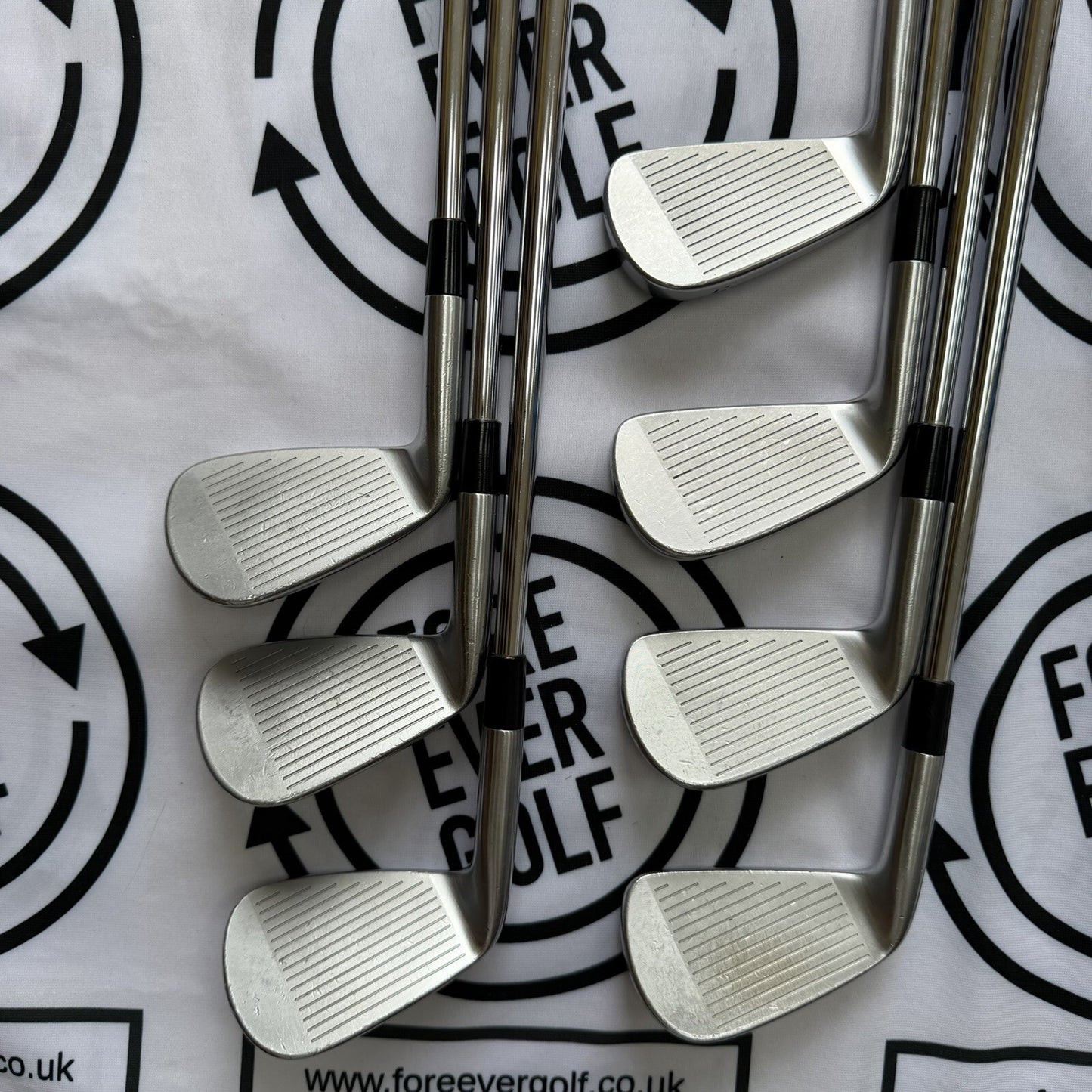 TAYLORMADE P7CB IRONS / 4 - PW / Mens RH / Project X 6.5 X-Stiff Flex / GOOD