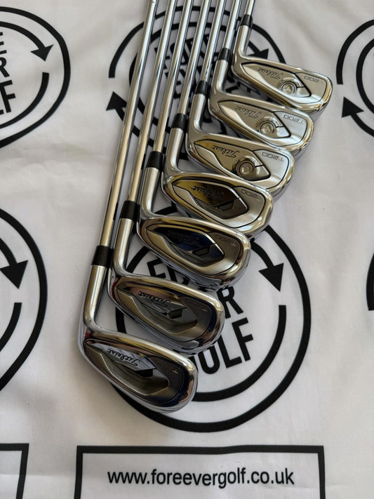 TITLEIST T200 (2019) IRONS / 5 - PW + 48 / Mens RH / AMT White Reg Flex / MINT