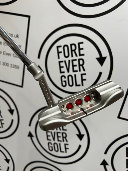 SCOTTY CAMERON STUDIO STYLE NEWPORT PUTTER / 34” / RH