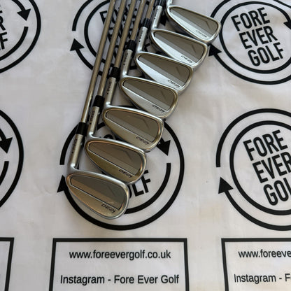 PING i230 IRONS / 4 - PW / Black Dot / Mens RH / 98g Reg Flex / V.GOOD USED