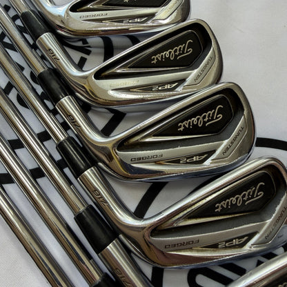 TITLEIST AP2 716 IRONS / 4 - PW / Mens RH / 90g Reg Flex / GOOD USED