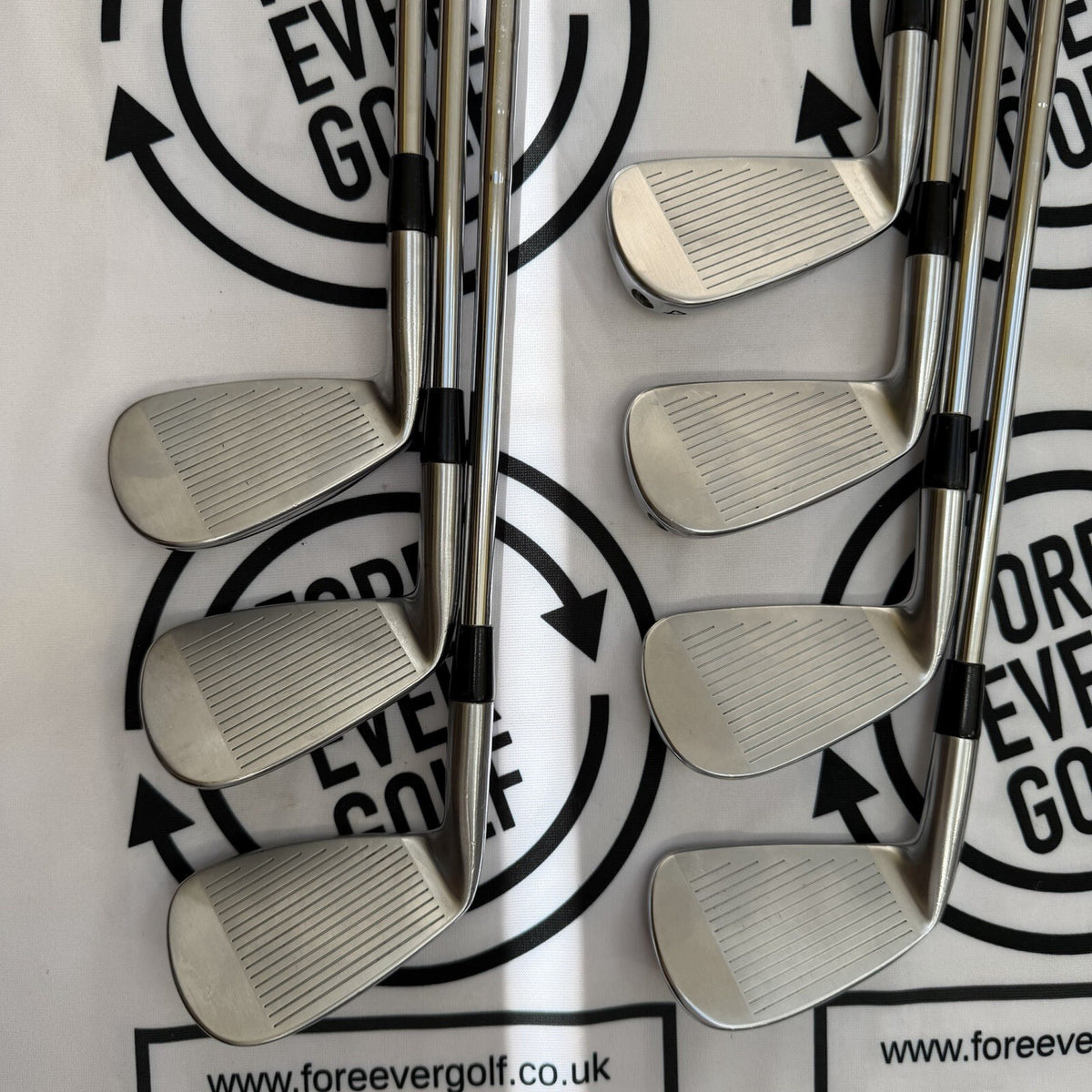COBRA FORGED TEC ONE LENGTH IRONS (2023) / 4 - PW / 90g Reg Flex / RH / GOOD