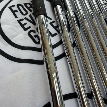 MIZUNO MP-64 IRONS / 4 - PW / Mens RH / NS PRO 950GH Reg Flex / MINT USED