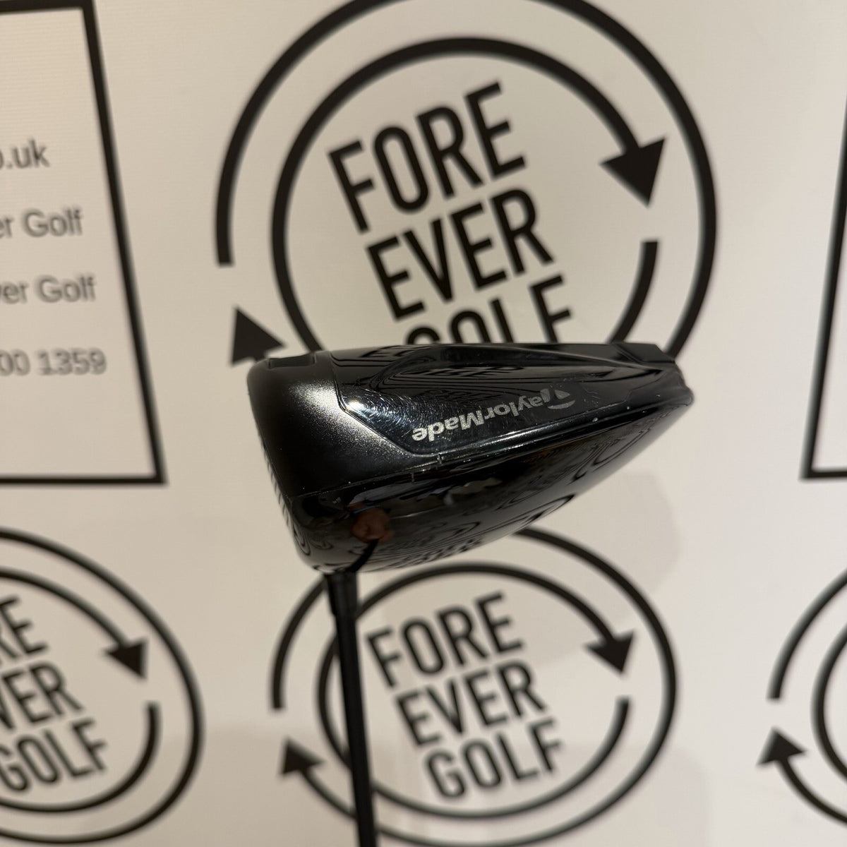 TAYLORMADE Qi4D SHADOWFALL DRIVER / 10.5 Deg / RH / 50g Reg Flex / GOOD USED