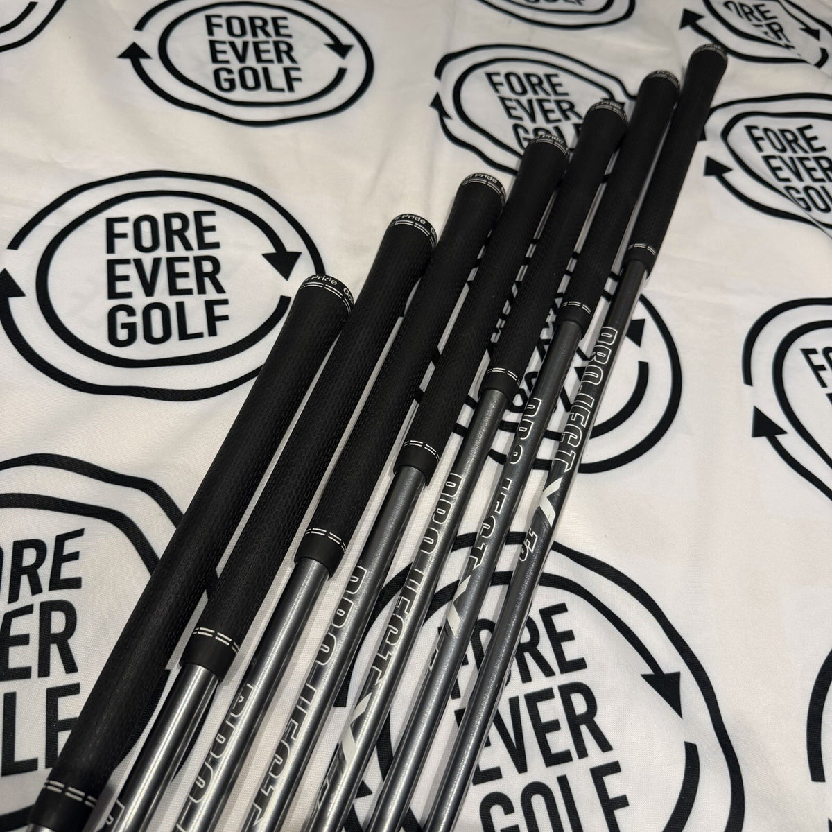 PING i525 IRONS / 4 - PW / Blue Dot / 195g Reg Flex / GOOD USED