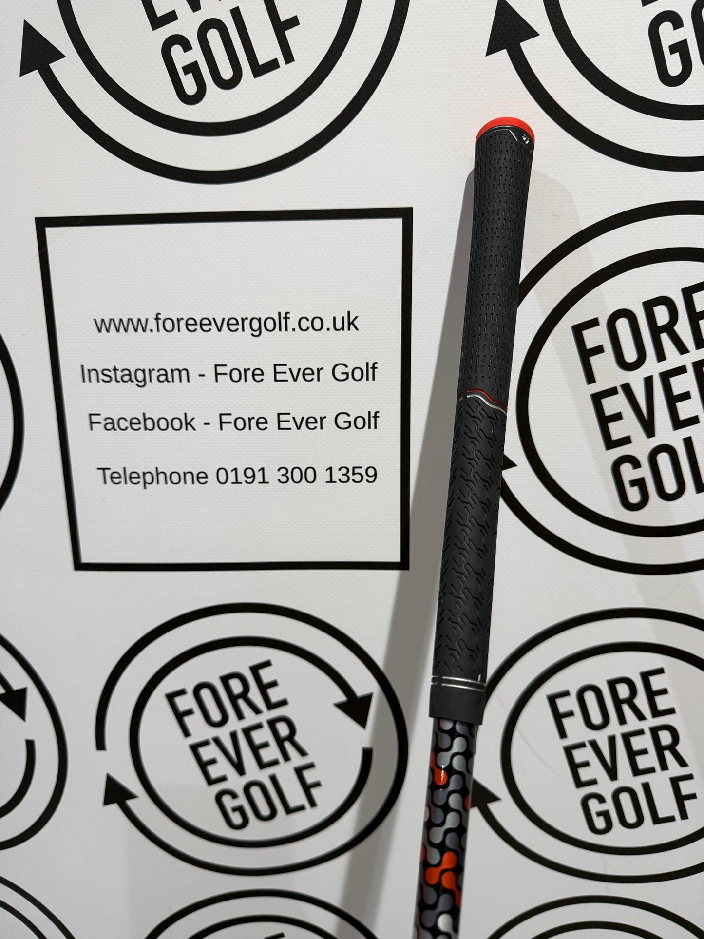 TAYLORMADE M6 3 HYBRID / 19 Degree / RH 70g Stiff Flex