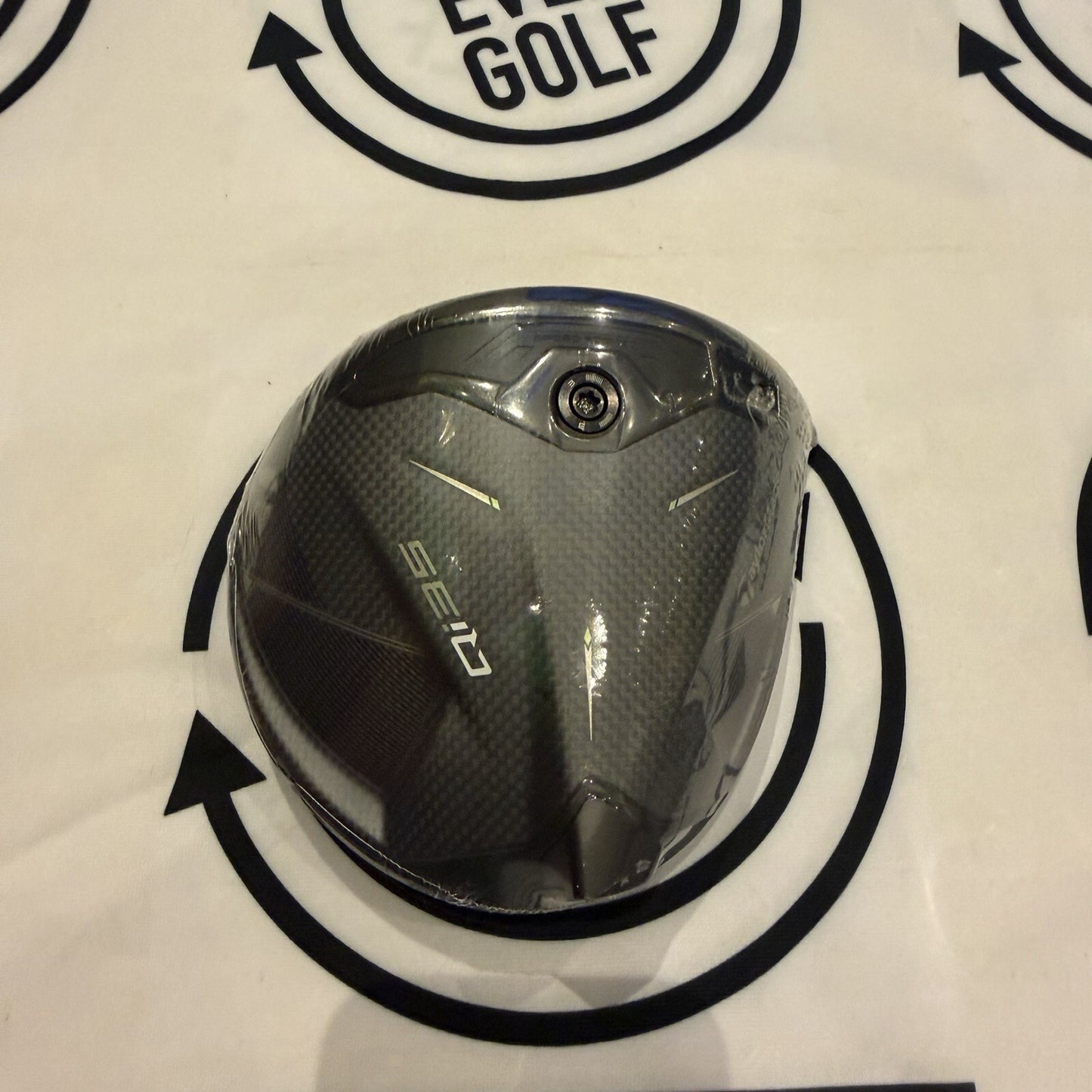 TAYLORMADE Qi35 DRIVER / 10.5 Deg / Mens RH / HEAD ONLY / NEW