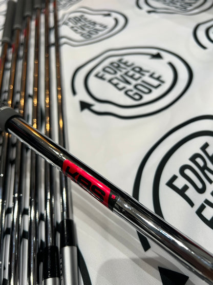 TAYLORMADE P7MC (2023) IRONS / 4 - PW / RH / 130g Stiff Flex