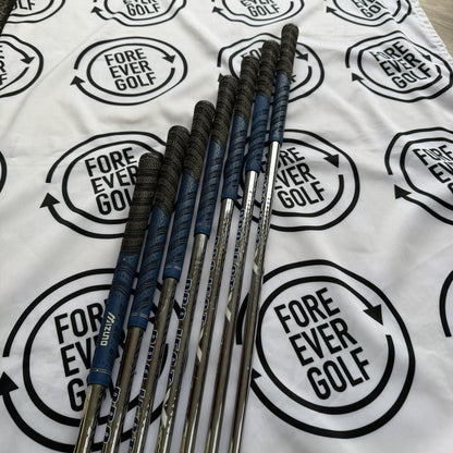 MIZUNO JPX 900 FORGED IRONS / 4 - PW / Mens RH / 115g Reg Flex / GOOD USED