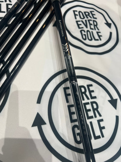 TAYLORMADE P790 (2025) IRONS / 6 - AW / RH / 65g Reg Graphite Shafts