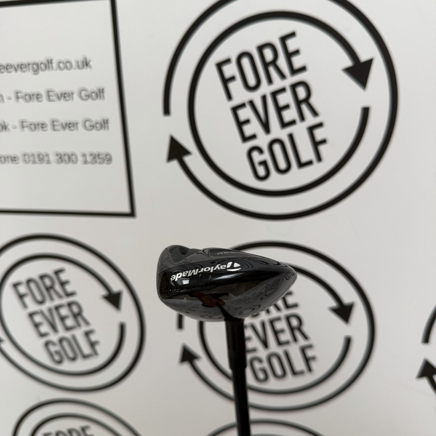 TAYLORMADE M2 3 HYBRID / 19 Deg / RH / 65g Reg Flex / GOOD USED