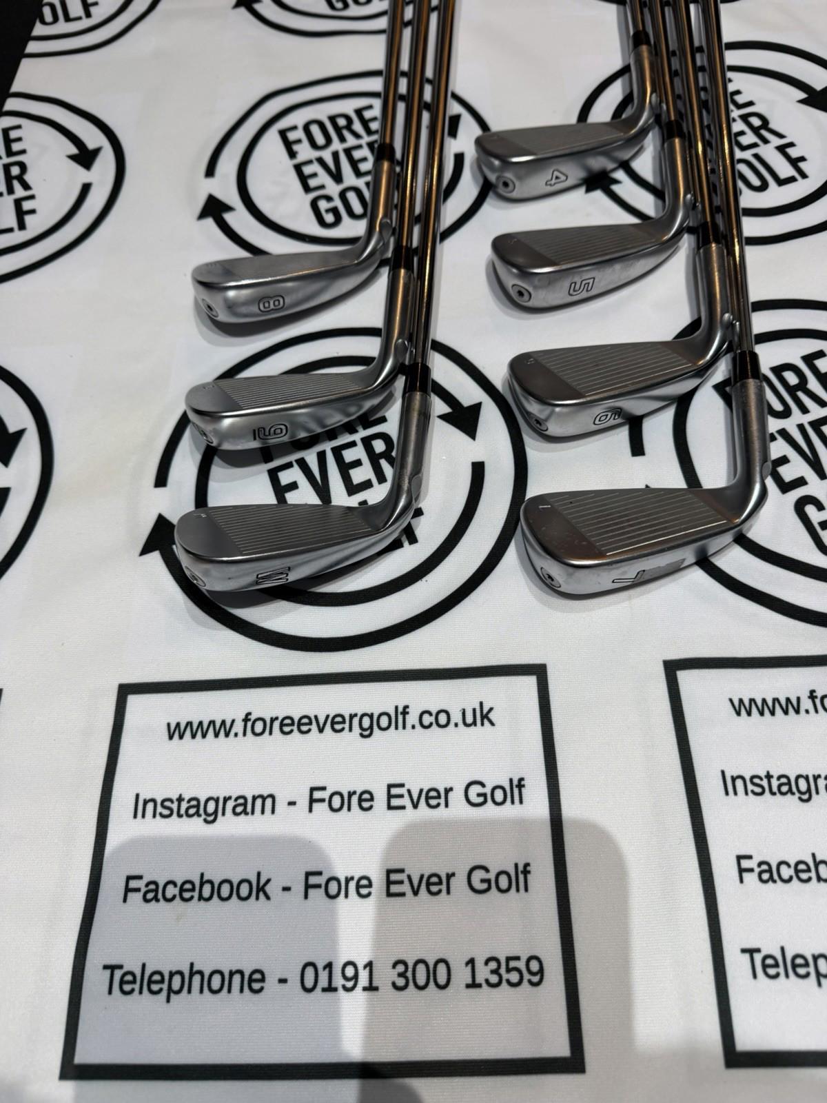 PING G425 IRONS / 4 - PW / Mens RH / Peoject X 5.5 Reg Shafts / V.GOOD USED