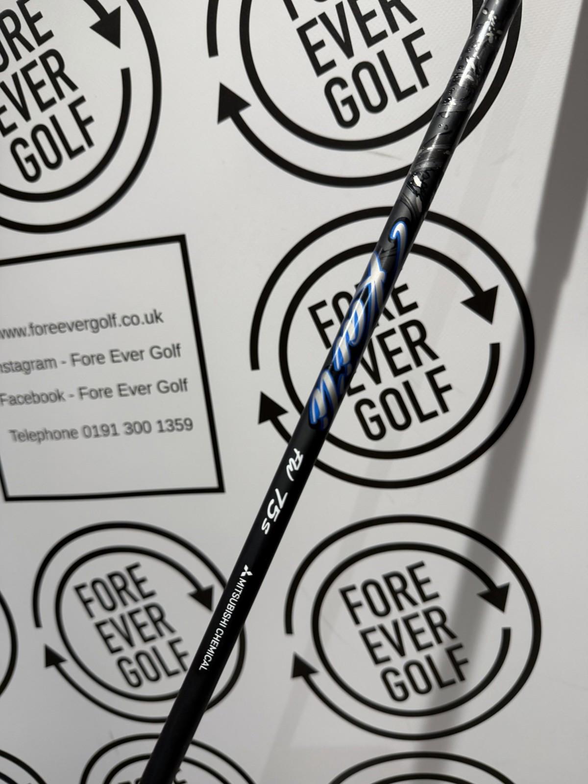 TAYLORMADE Qi35 5 WOOD / 18 Degree / RH / 75g Stiff Flex / MINT USED