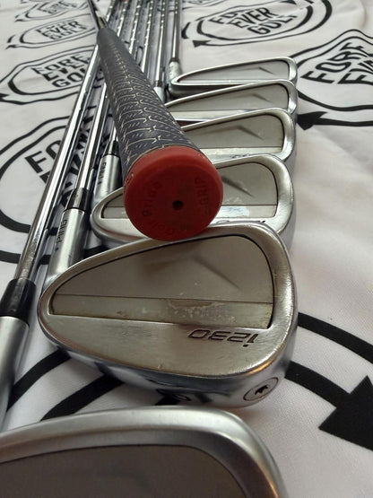 PING i230 IRONS / 4 - PW / Mens RH /  BLUE Dot / 120g Stiff Flex / GOOD USED