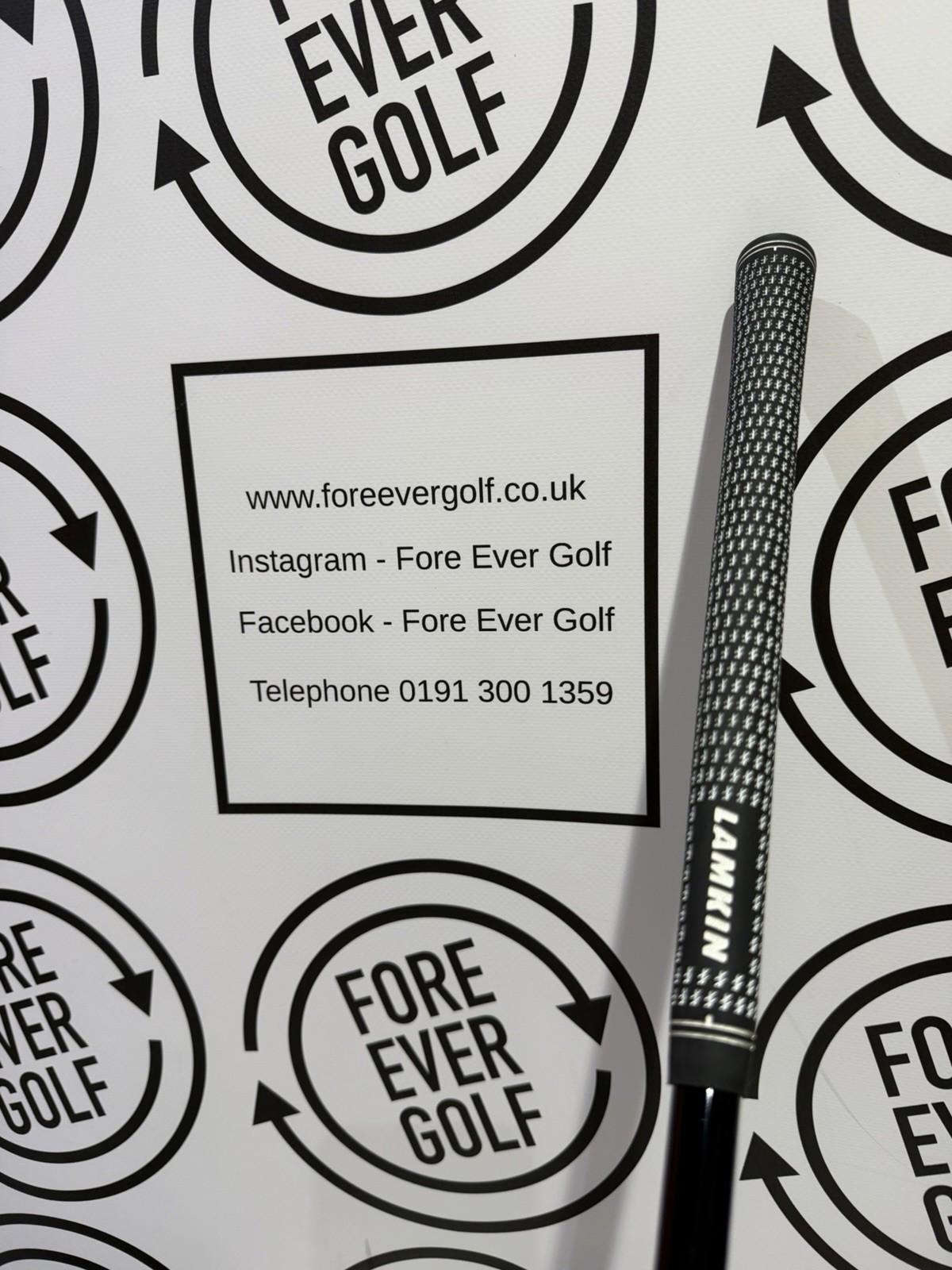 TAYLORMADE Qi10 TOUR 3 WOOD / 15 Deg / RH / 70g X-Stiff Flex / V.GOOD USED