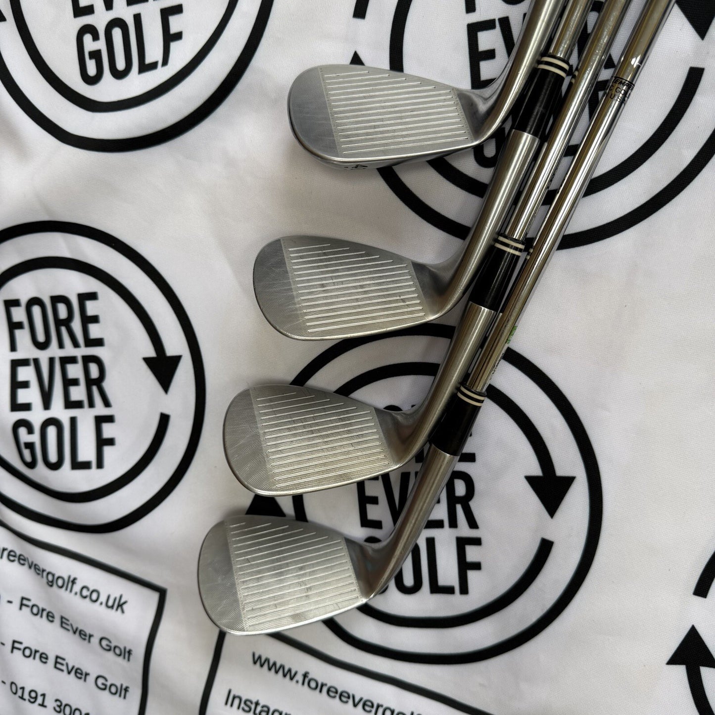 CLEVELAND RTX 588 ROTEX FACE 2.0 WEDGE SET / 48,54,60,64 Deg / RH / GOOD USED