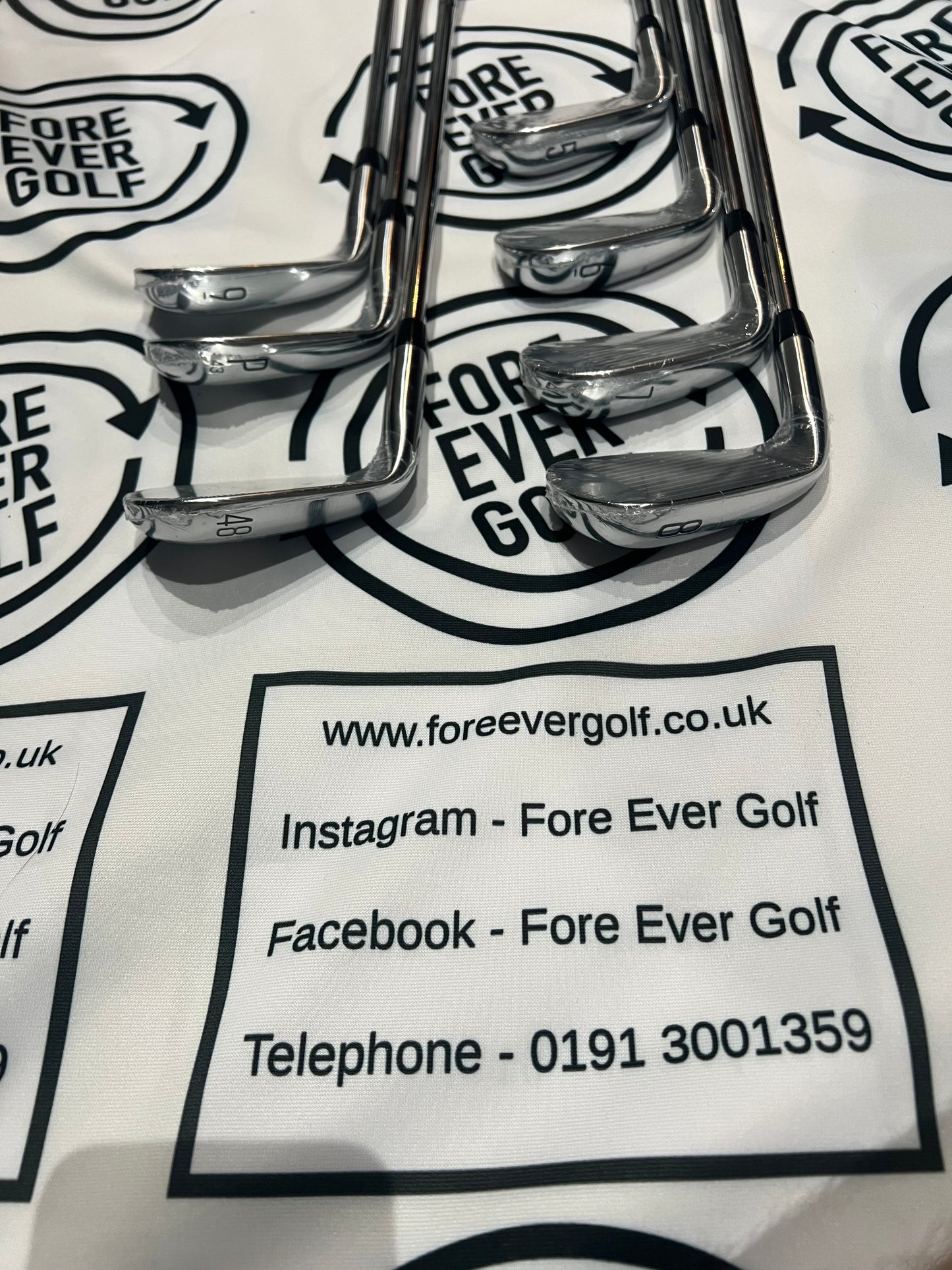 TITLEIST T200 (2023) IRONS / 5 - GW / RH / 102g Reg Flex