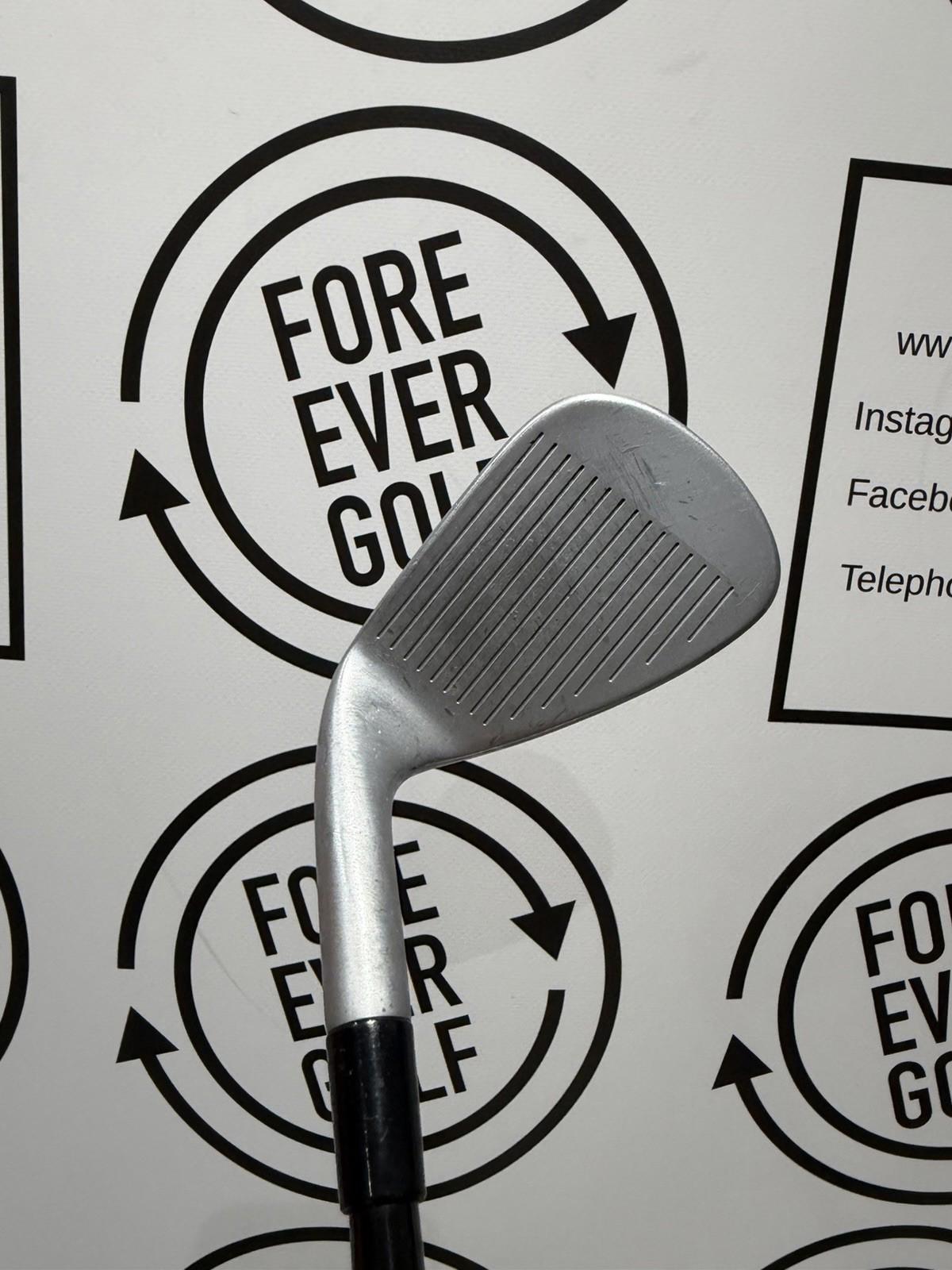 TAYLORMADE P790 (2023) AW GAP WEDGE / Mens RH / 120g Stiff Flex / GOOD USED