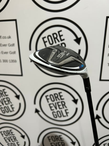 TAYLORMADE SIM MAX ROCKET 3 WOOD / 14 Deg / RH / 60g Stiff Flex