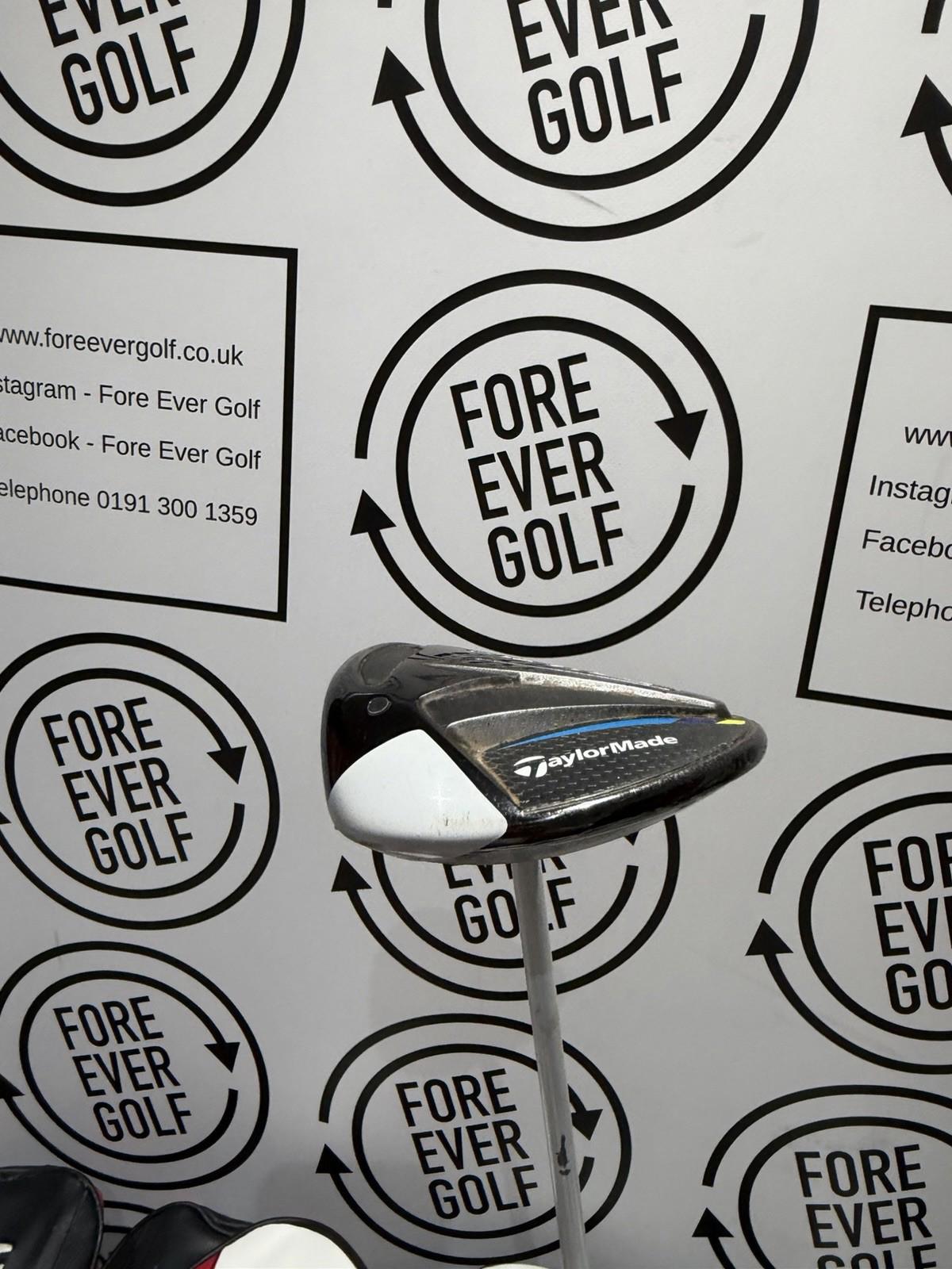 TAYLORMADE SIM2 MAX-D 5 WOOD / 19 Degree / RH / 45g Reg Flex / OK USED