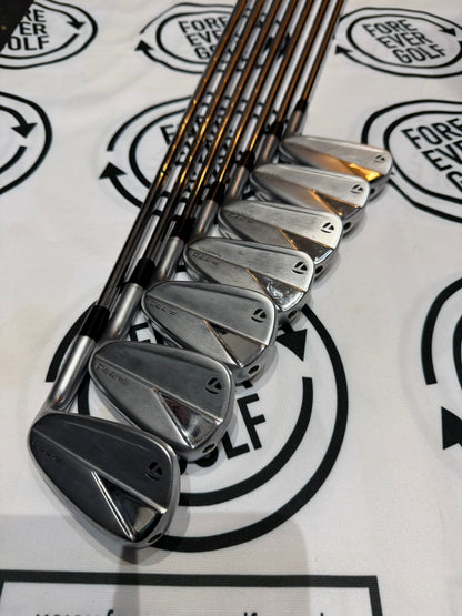 TAYLORMADE P770 (2023) IRONS / 4 - PW / TOUR FST Stiff Flex / RH