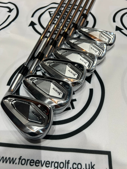 SRIXON ZXi5 IRONS / 5 - PW / Mens RH / Mens RH / 105g Stiff Flex