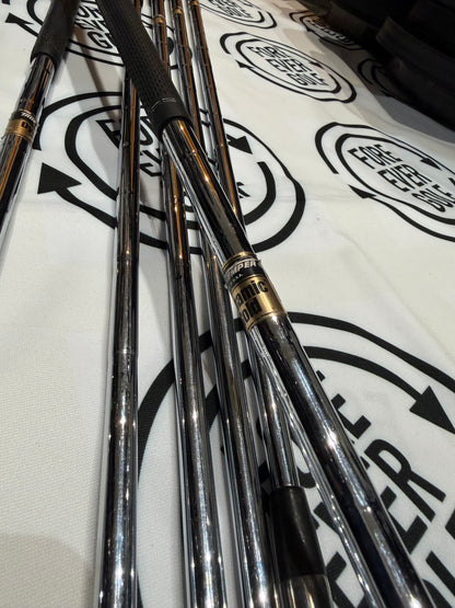 TITLEIST AP1 716 IRONS / 5 - PW / Stiff Flex / RH