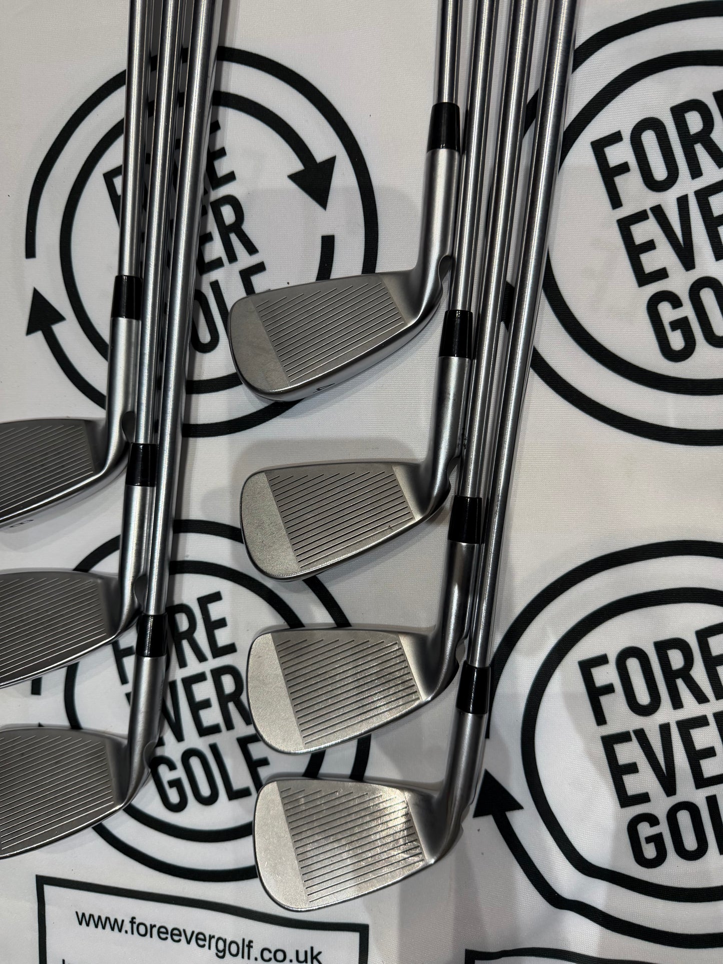 PING i230 IRONS / 4 - PW / Blue Dot / Mens RH / 115g X-Stiff Flex