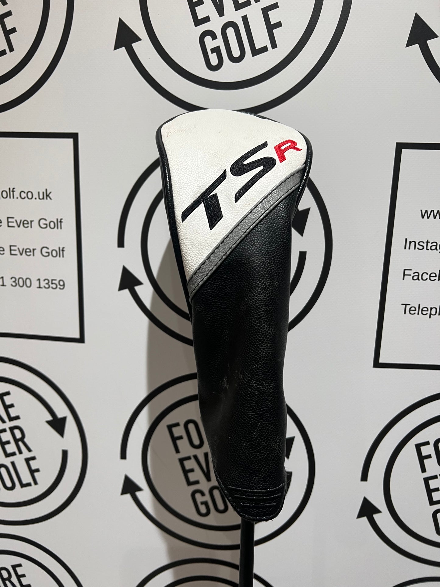 TITLEIST TSR2 5 WOOD / 18 Deg / Mens RH / 60g Regular Flex