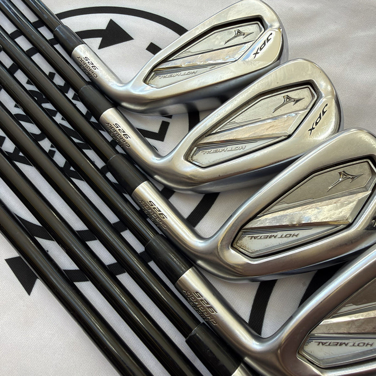 MIZUNO JPX 925 HOT METAL IRONS / 5 - PW + SW / RH / 55g A Flex (Graphite) / GOOD