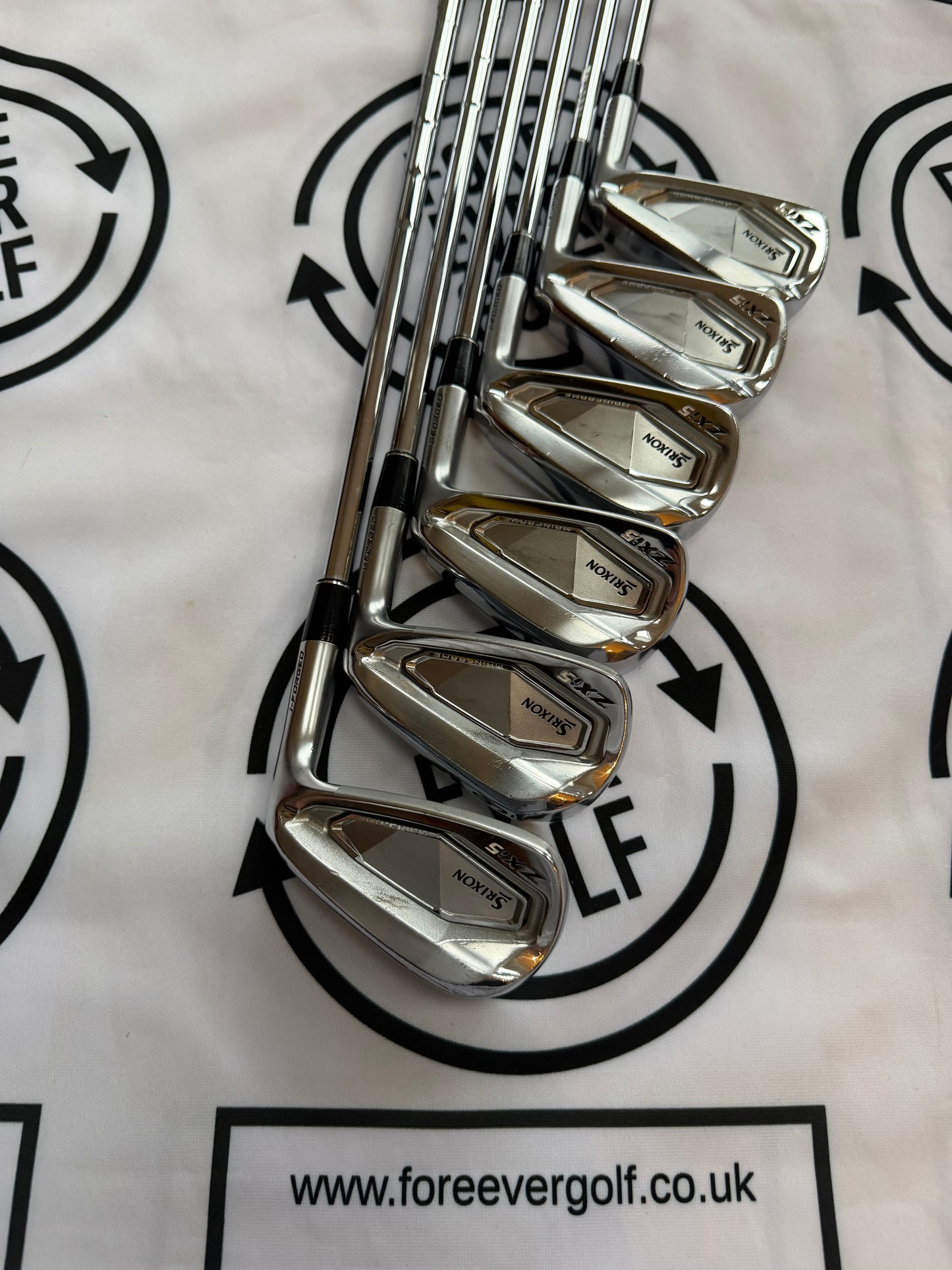 SRIXON ZXi5 IRONS / 5 - PW / Mens RH / 105g Stiff Flex / GOOD USED