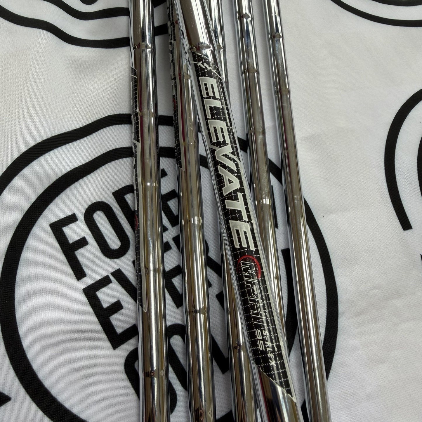 CALLAWAY Ai SMOKE IRONS / 5 - PW / Mens RH / 95g Stiff Flex / GOOD USED