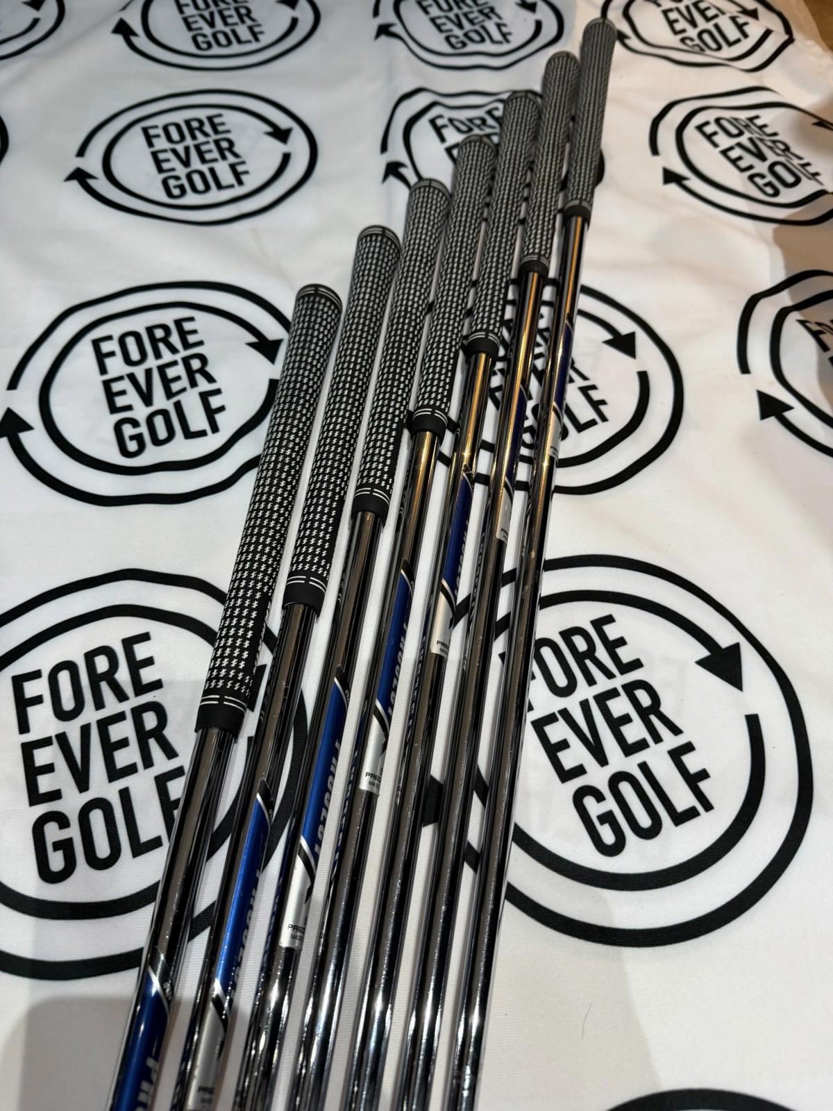 PING G425 IRONS / 4 - PW / Mens RH / Peoject X 5.5 Reg Shafts / V.GOOD USED