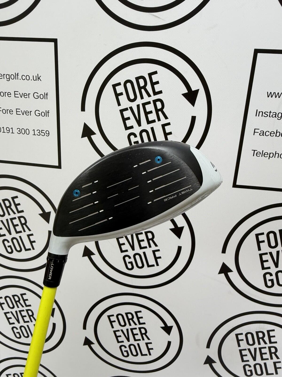 TAYLORMADE SIM DRIVER / 9 Degree / Mens RH / 60g Stiff Flex / V.GOOD USED