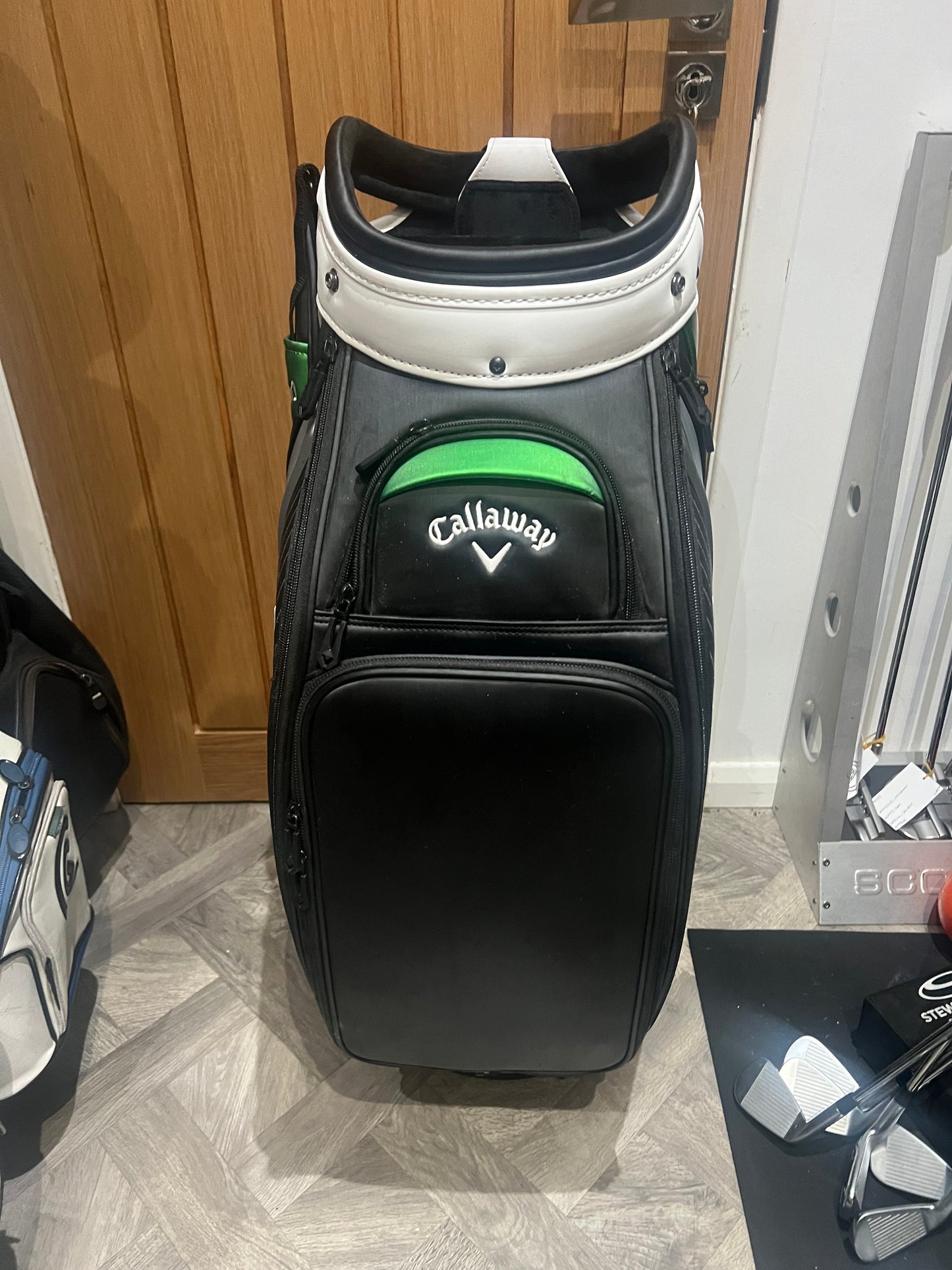 CALLAWAY ELYTE TOUR BAG / Black/Grey/Green/White / 6 Way Divide