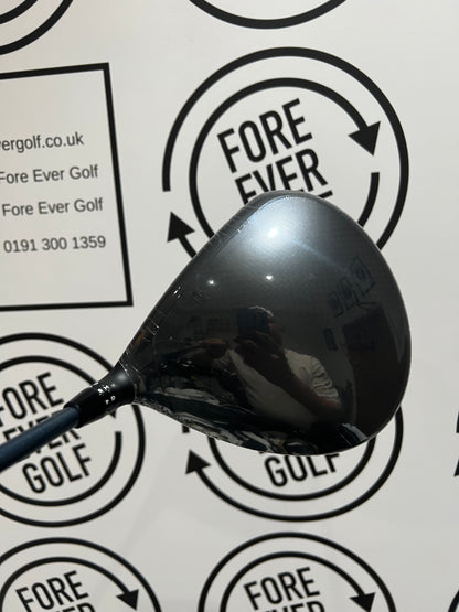 COBRA DS ADAPT X DRIVER / 9 Degree / Mens RH / 60g Stiff Flex