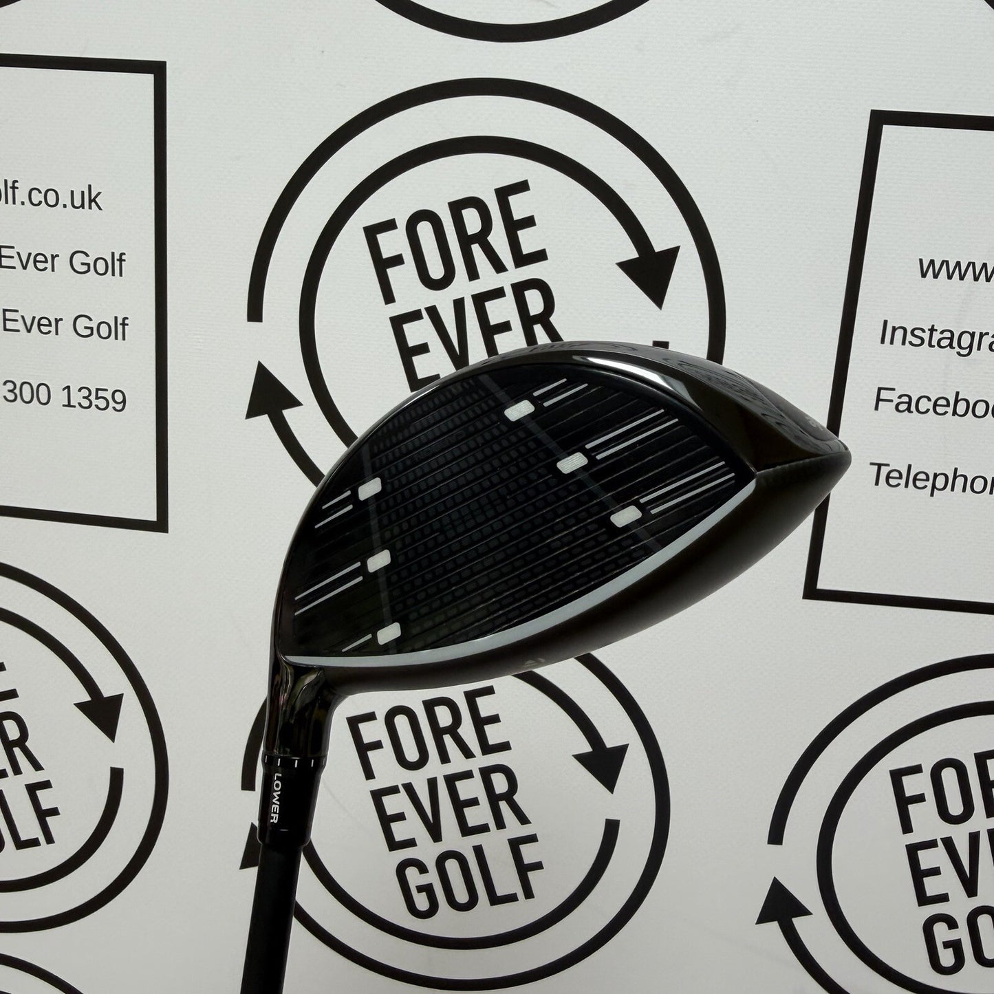 TAYLORMADE Qi4D DRIVER / 9 Degree / RH / 60g Stiff Flex / MINT USED