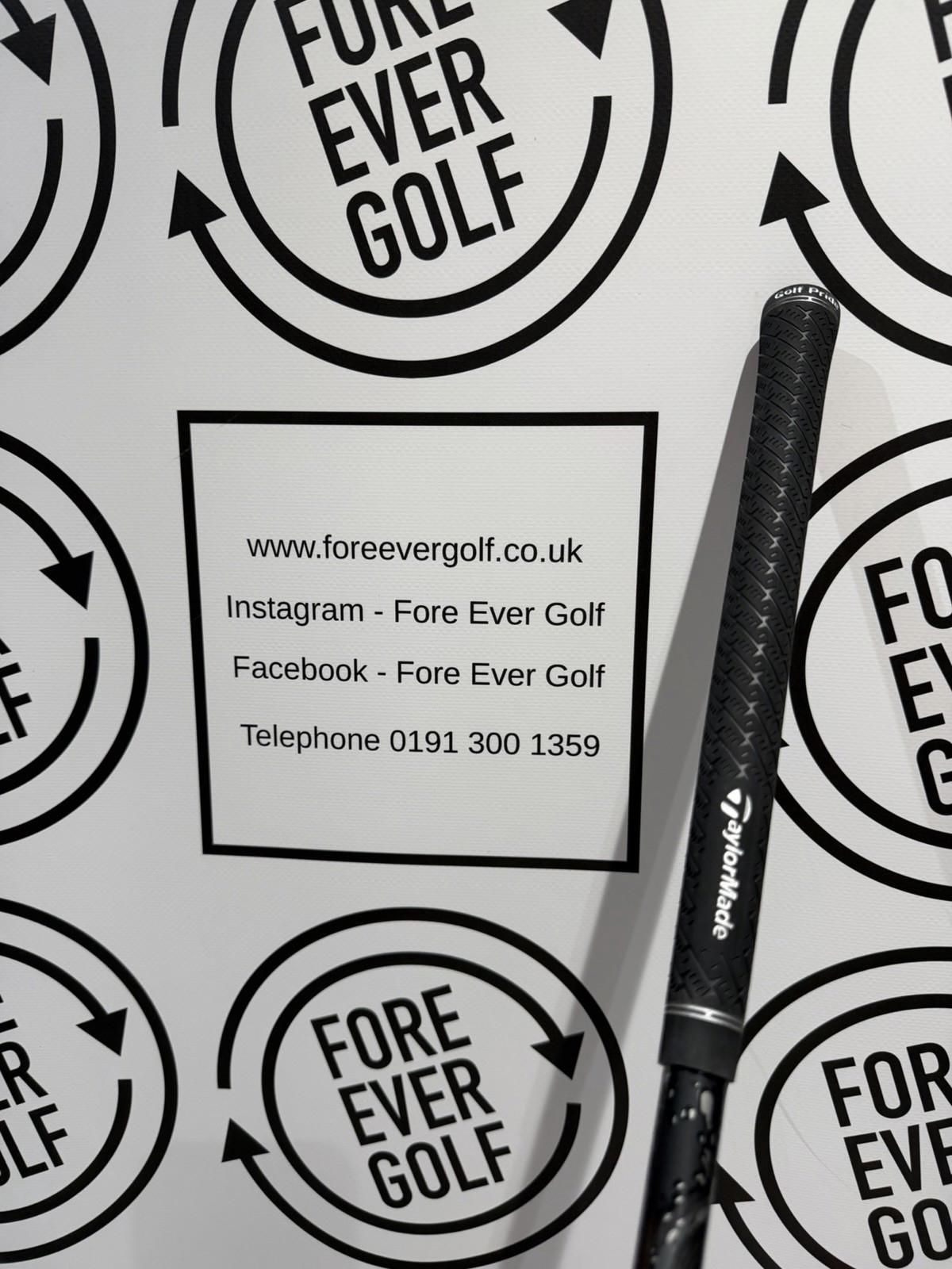 TAYLORMADE Qi35 5 WOOD / 18 Degree / RH / 75g Stiff Flex / MINT USED